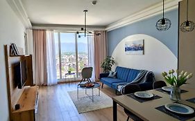 Sky Side Luxury Condo
