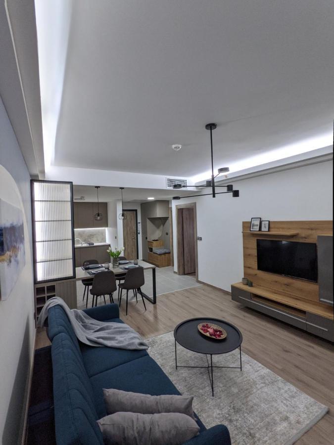 Sky Side Luxury Condo Üsküp Dış mekan fotoğraf